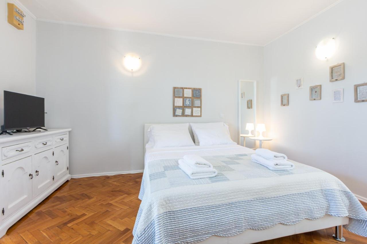 Apartments Vladan With Terrace Башка Экстерьер фото