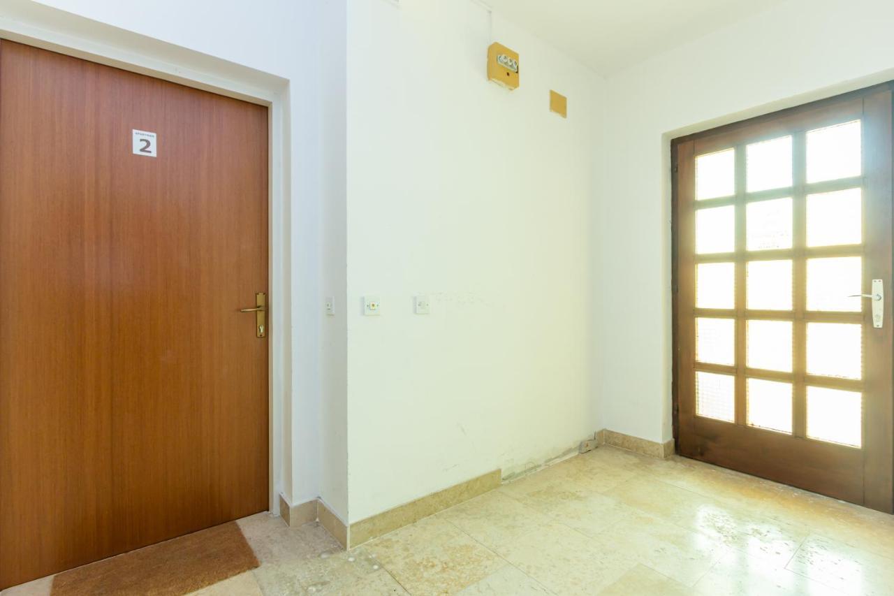 Apartments Vladan With Terrace Башка Экстерьер фото