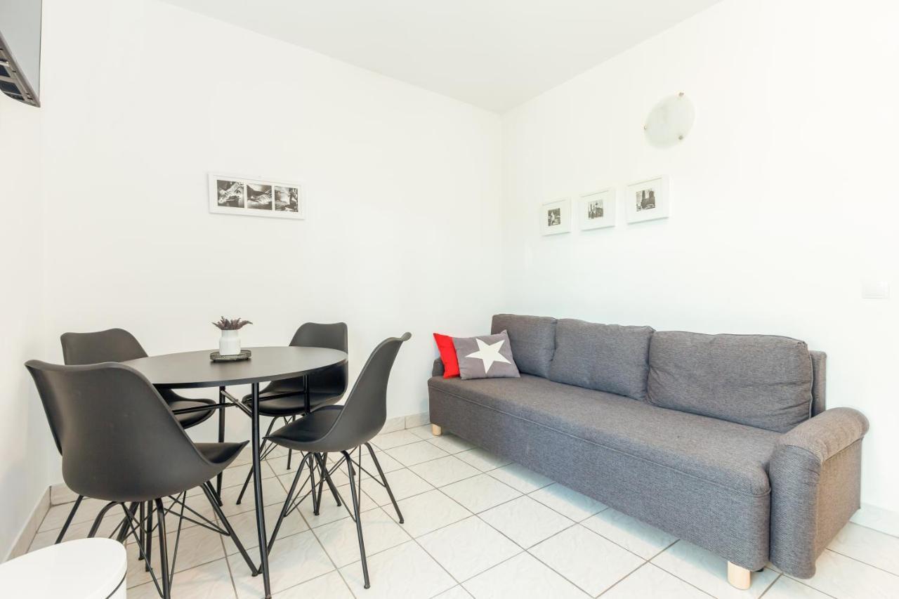 Apartments Vladan With Terrace Башка Экстерьер фото